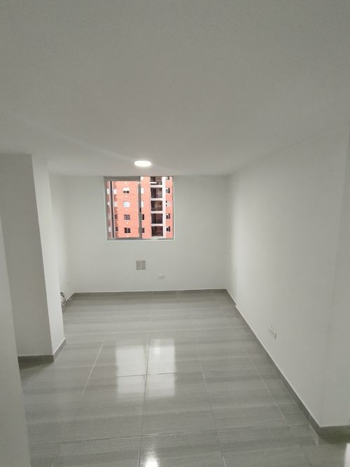 Apartamento de 2 alcobas en venta en Las Lomitas, Sabaneta, 65 m² · foto 7 de 11