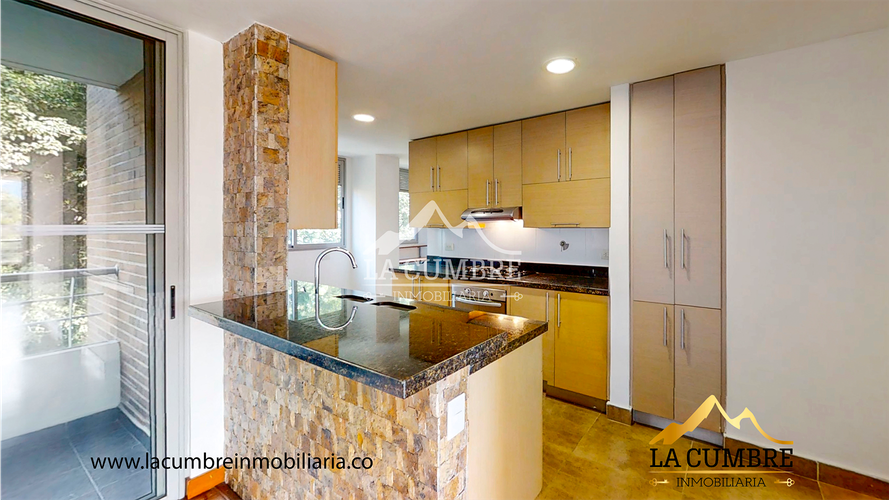 Apartamento de 3 alcobas en arriendo en El Poblado, Medellín, 175 m² · foto 8 de 16