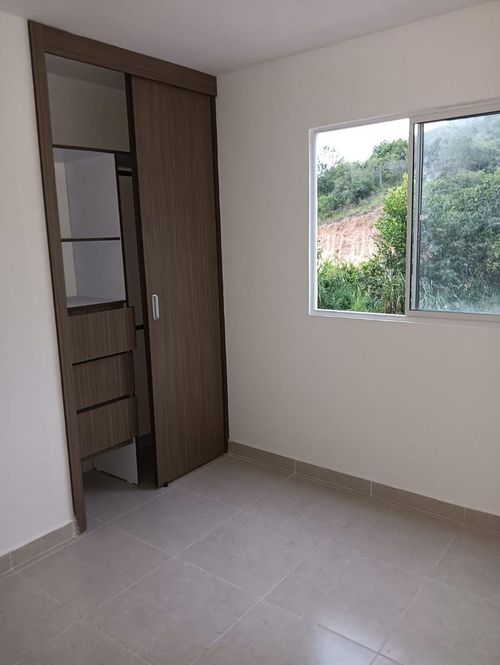 Apartamento de 3 alcobas en venta en Rivera Del Rio Sector B, Girón, 65 m² · foto 7 de 8