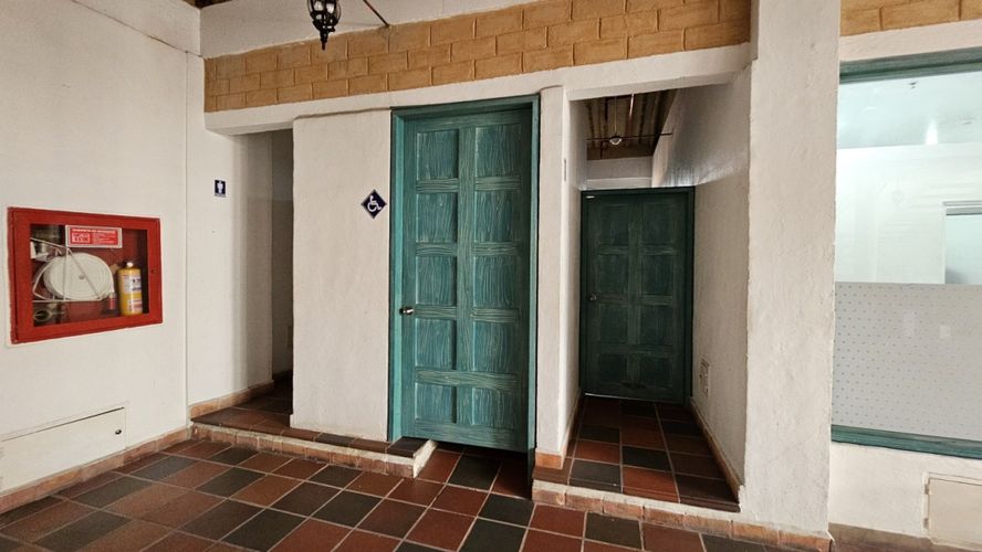 Local en arriendo en Quintas Del Llanito, Girón, 28 m² · foto 4 de 4