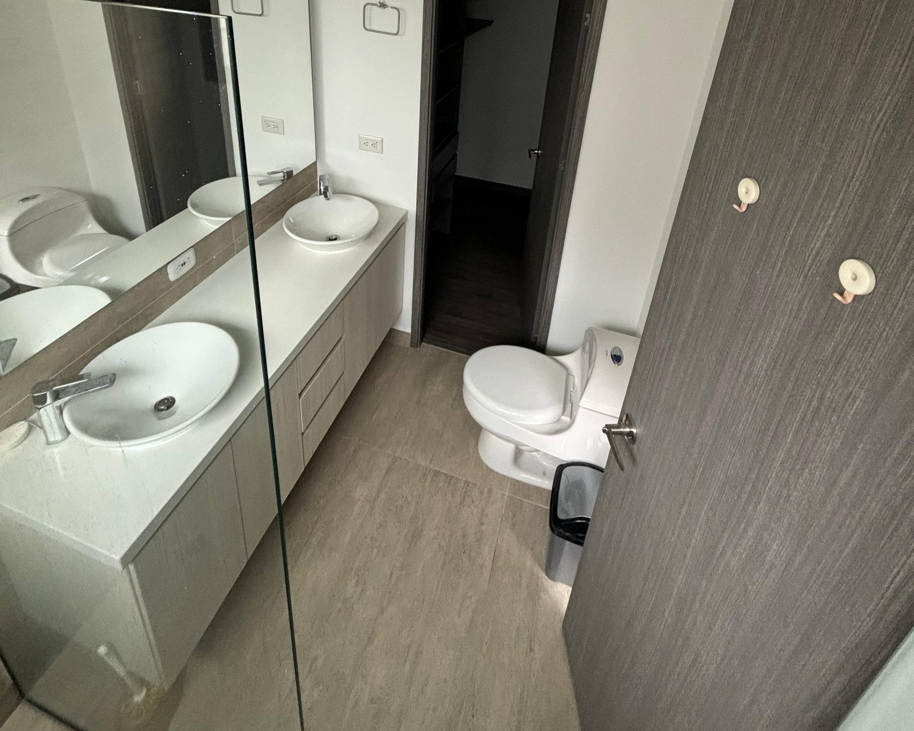 Apartamento en arriendo en La Pradera, Envigado · foto 10 de 10