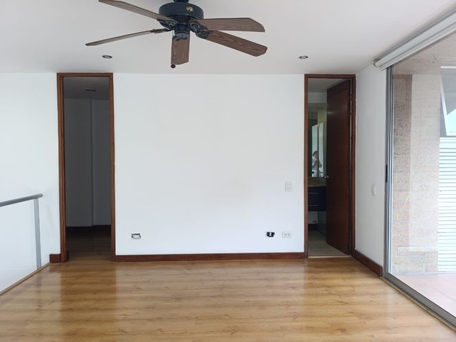 Apartamento en arriendo en El Poblado, Medellín · foto 7 de 13