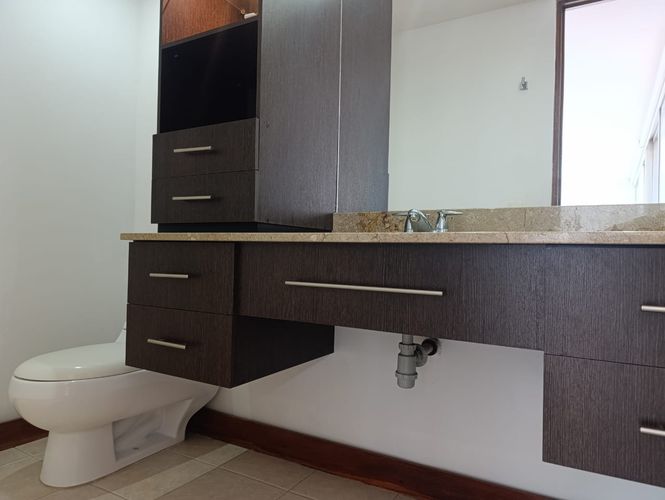 Apartamento en arriendo en El Poblado, Medellín · foto 12 de 13