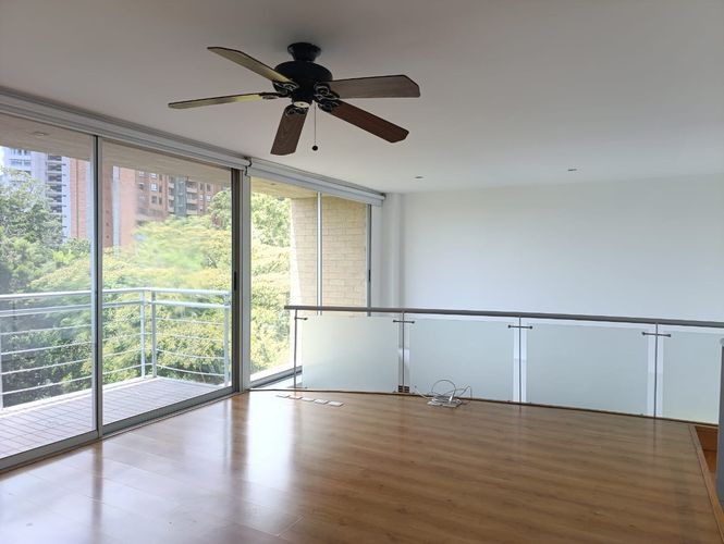 Apartamento en arriendo en El Poblado, Medellín · foto 9 de 13
