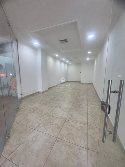 Local en arriendo en Ciudad Jardin, Cali, 40 m² · foto 4 de 6