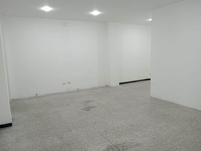Local en arriendo en Armenia, Armenia, 320 m² · foto 6 de 6