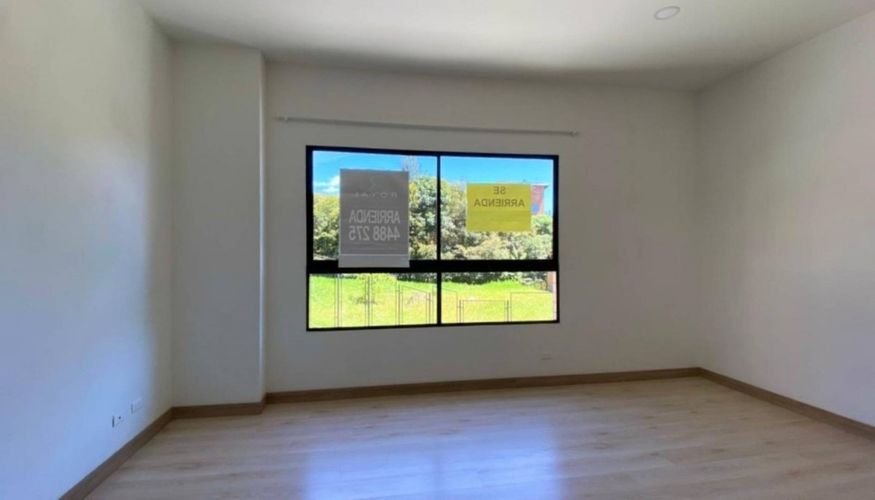 Apartamento de 1 alcoba en venta en Pantanillo, El Retiro, 54 m² · foto 3 de 12