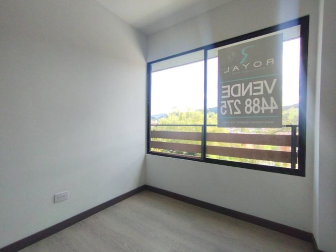 Apartamento de 3 alcobas en venta en Pantanillo, El Retiro, 62 m² · foto 9 de 18