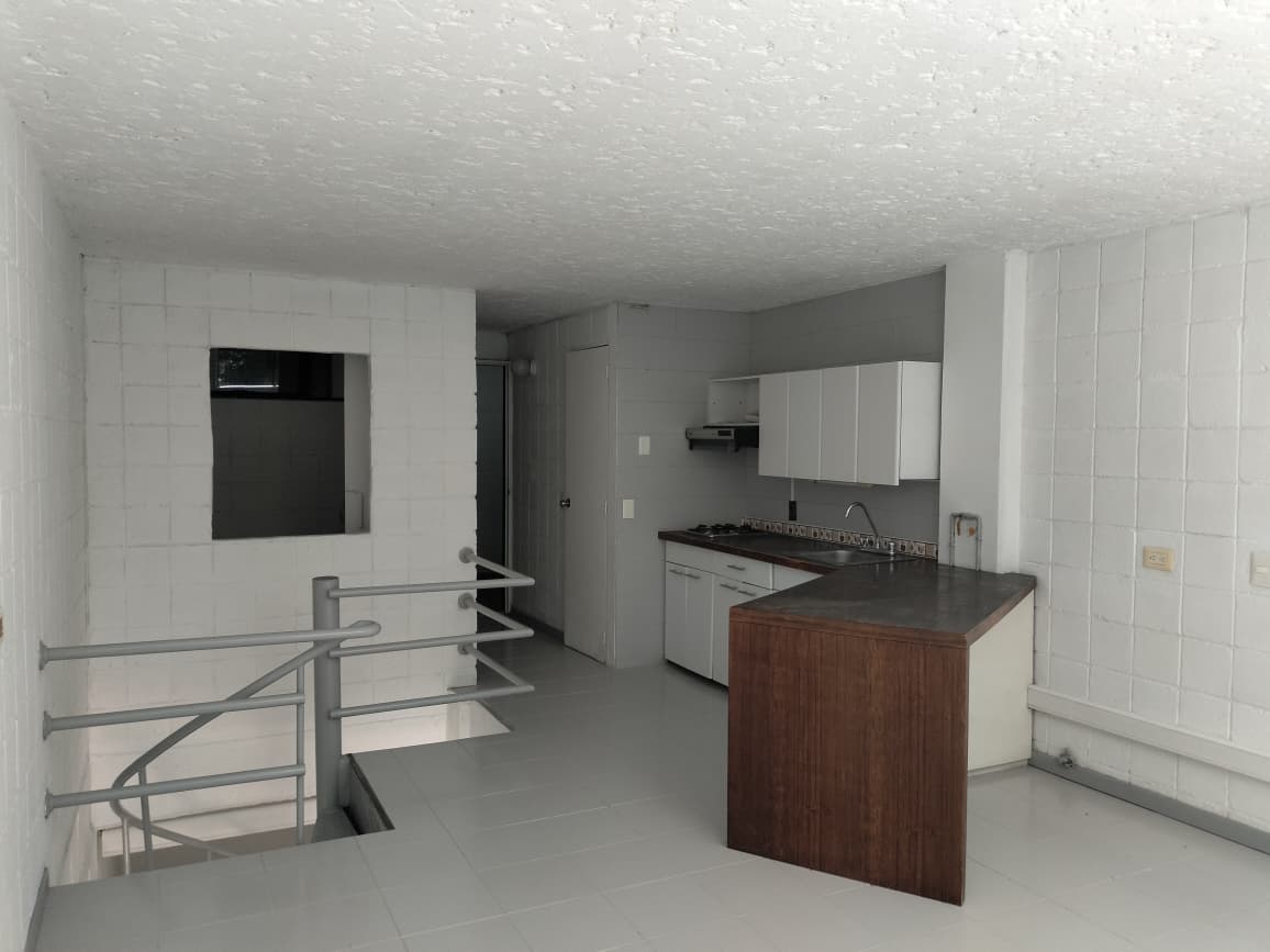 Apartamento en venta en El Poblado, Medellín · foto 5 de 16