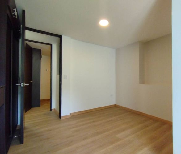 Apartamento de 2 alcobas en venta en Puente Pelaez, El Retiro, 60 m² · foto 11 de 12