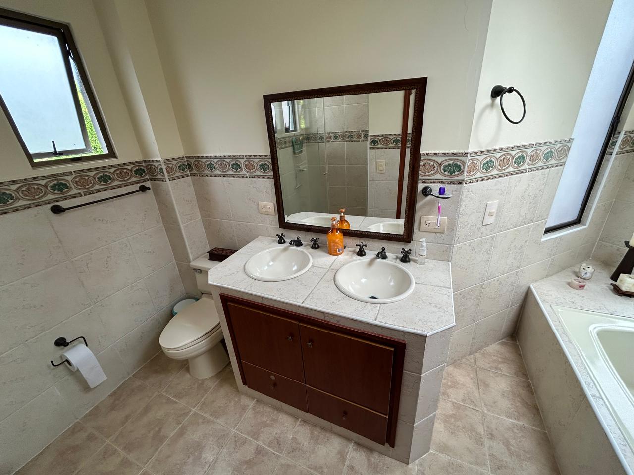 Casa en venta en Tribunas Corcega, Pereira · foto 12 de 24