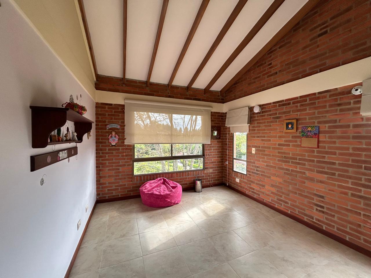 Casa en venta en Tribunas Corcega, Pereira · foto 15 de 24