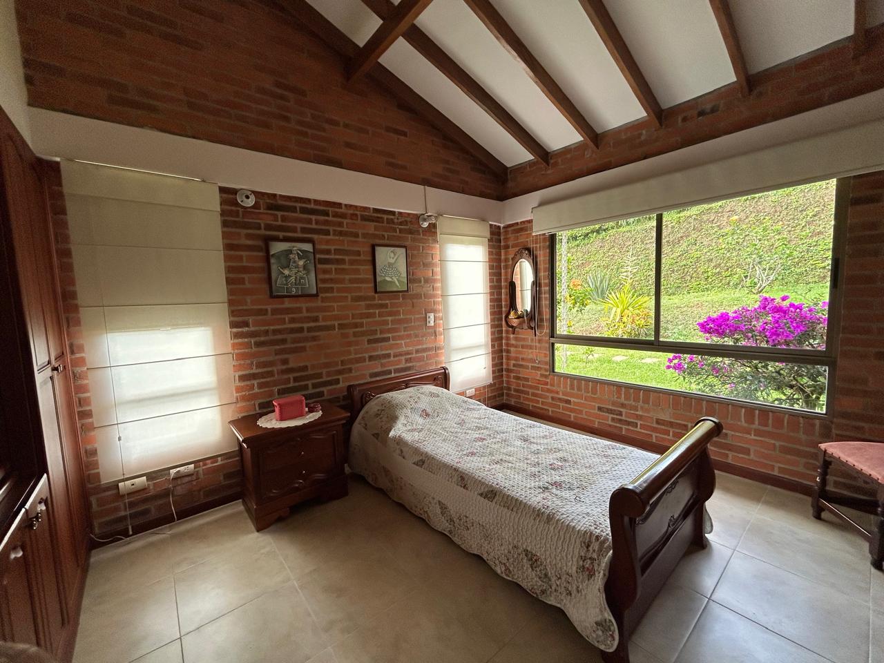 Casa en venta en Tribunas Corcega, Pereira · foto 17 de 24