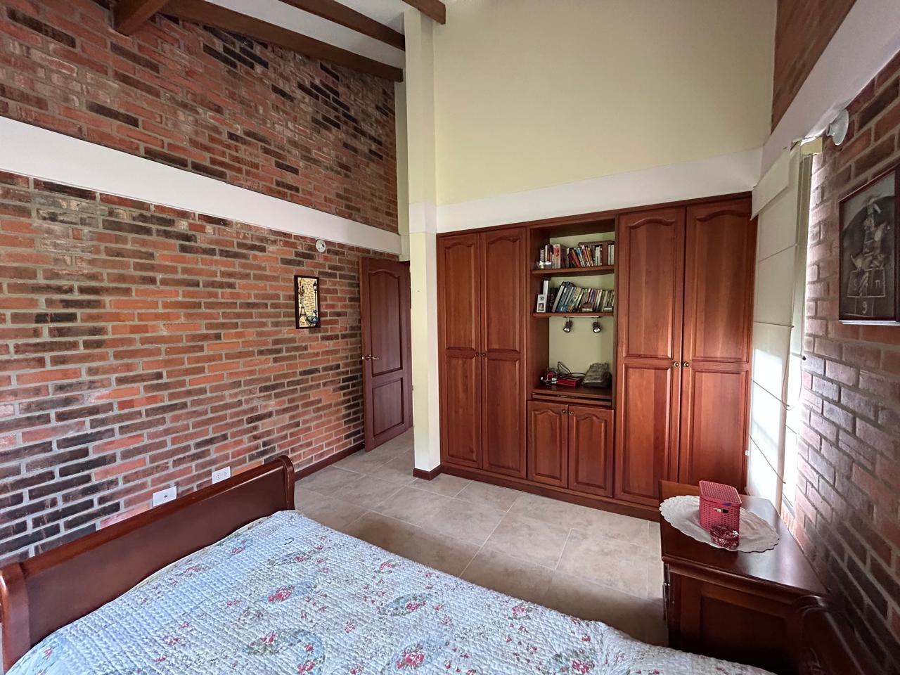 Casa en venta en Tribunas Corcega, Pereira · foto 18 de 24