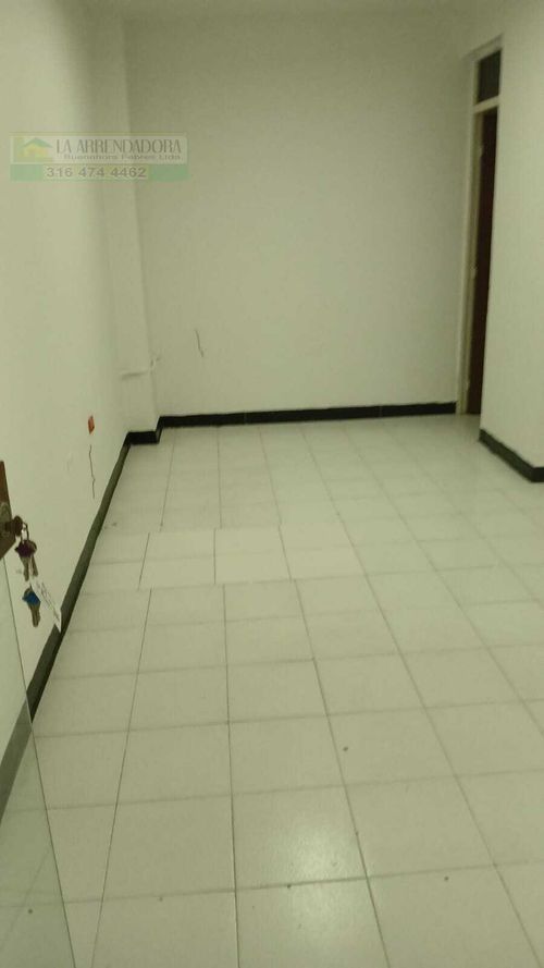 Local en arriendo en Centro, Cúcuta, 15 m² · foto 2 de 5
