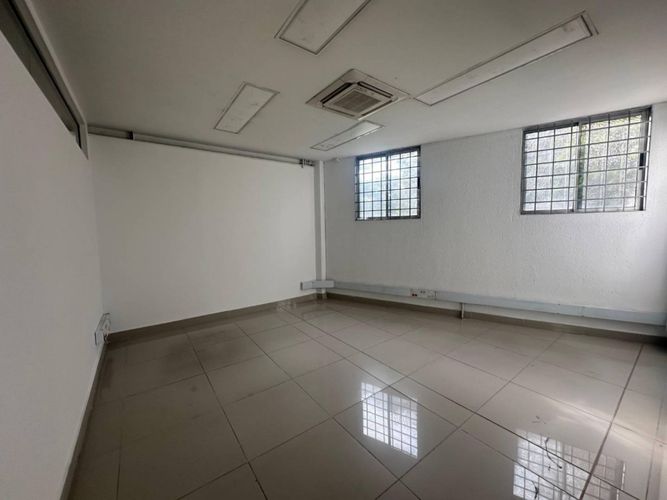 Bodega en arriendo en Las Lomitas, Sabaneta, 620 m² · foto 13 de 24