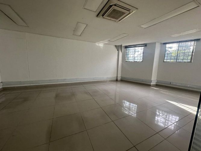 Bodega en arriendo en Las Lomitas, Sabaneta, 620 m² · foto 16 de 24