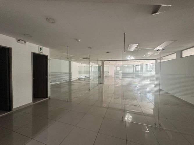 Bodega en arriendo en Las Lomitas, Sabaneta, 620 m² · foto 17 de 24