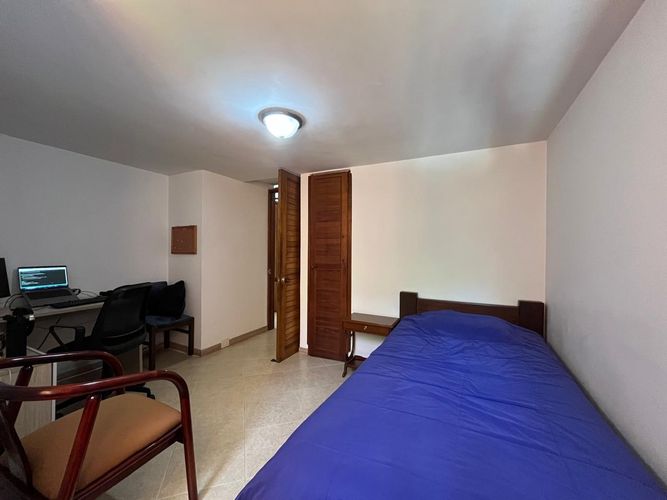 Apartamento de 3 alcobas en venta en El Poblado, Medellín, 170 m² · foto 13 de 19