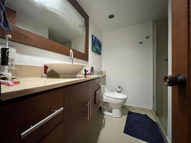 Apartamento de 3 alcobas en venta en El Poblado, Medellín, 170 m² · foto 18 de 19