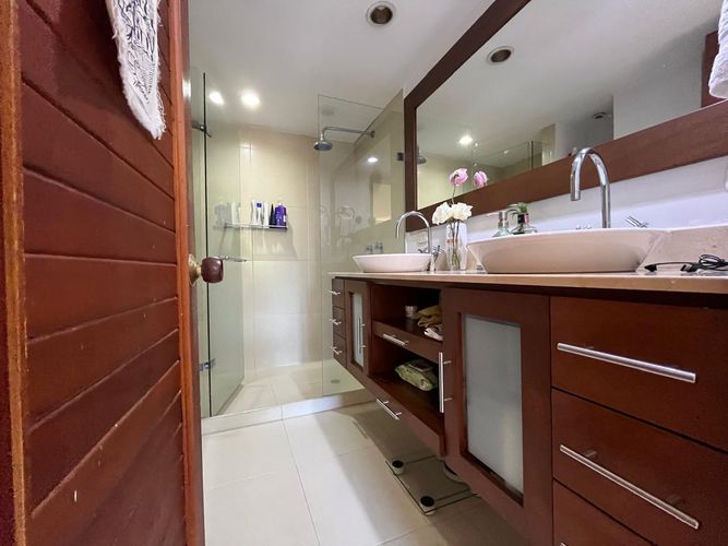 Apartamento de 3 alcobas en venta en El Poblado, Medellín, 170 m² · foto 17 de 19