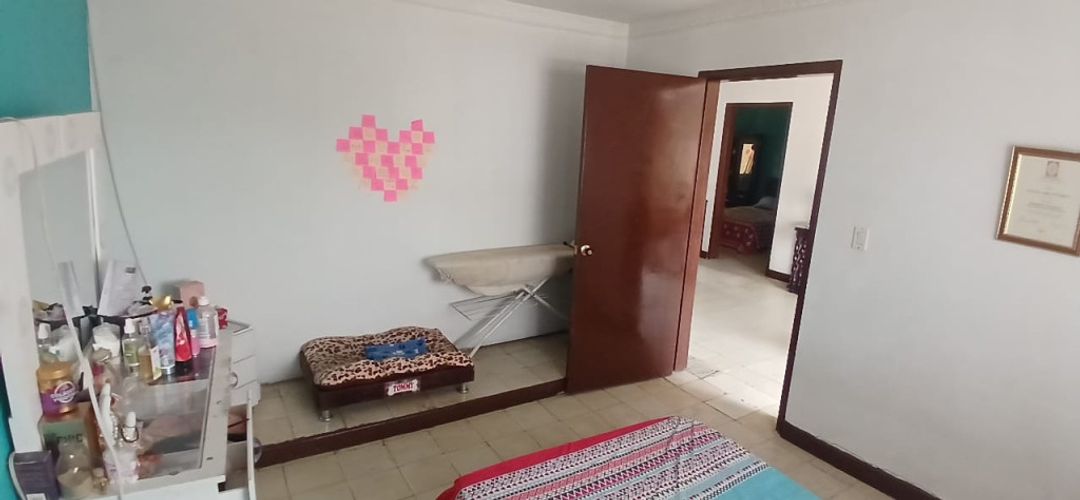 Casa de 8 alcobas en venta en Colseguros Andes, Cali, 244 m² · foto 5 de 24