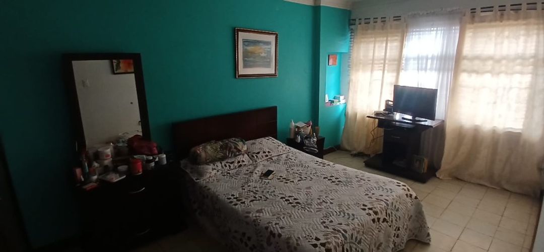 Casa de 8 alcobas en venta en Colseguros Andes, Cali, 244 m² · foto 9 de 24