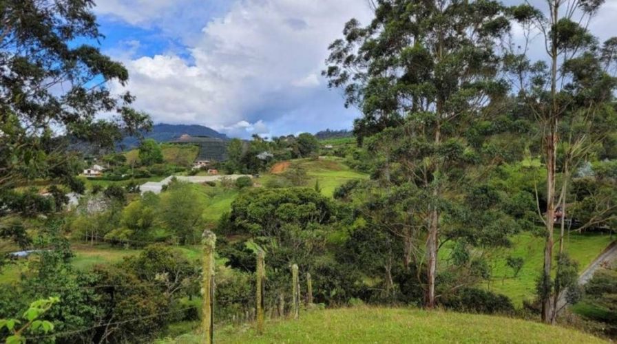 Lote en venta en Pontezuela, Rionegro, 26352 m² · foto 11 de 19