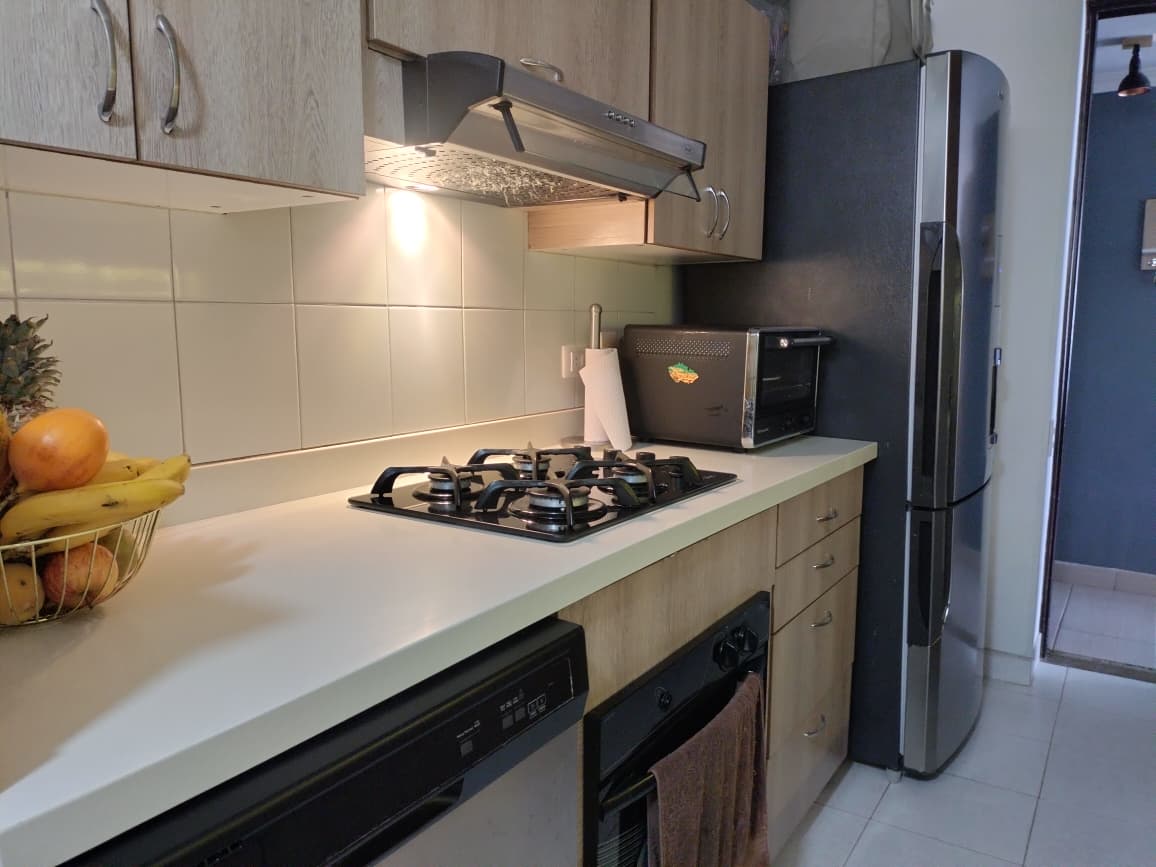 Apartamento en venta en El Poblado, Medellín · foto 8 de 17