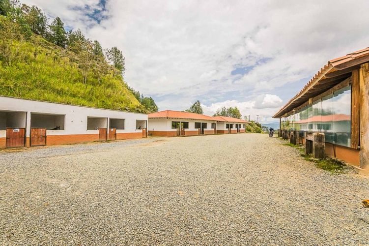 Lote en venta en Puente Pelaez, El Retiro, 2500 m² · foto 14 de 14