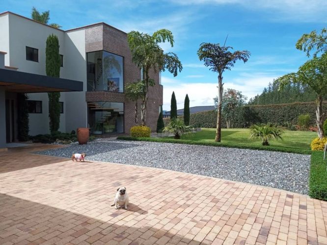 Casa de 5 alcobas en venta en Puente Pelaez, El Retiro, 480 m² · foto 2 de 14