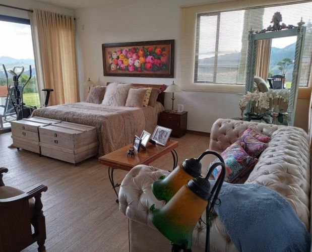 Casa de 5 alcobas en venta en Puente Pelaez, El Retiro, 480 m² · foto 11 de 14