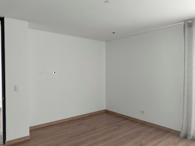 Apartamento de 2 alcobas en arriendo en Vía Las Palmas, Medellín, 113 m² · foto 10 de 19