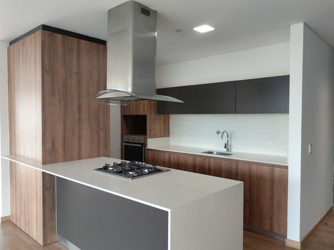 Apartamento de 2 alcobas en arriendo en Vía Las Palmas, Medellín, 113 m² · foto 6 de 19