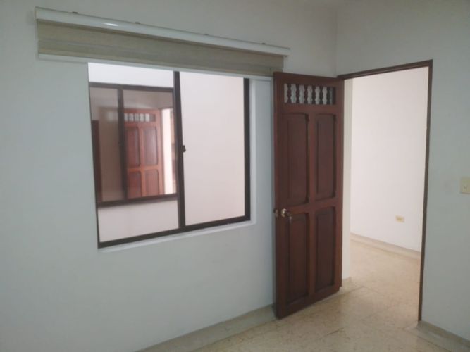 Casa de 4 alcobas en venta en Camino Verde, Envigado, 260 m² · foto 4 de 15