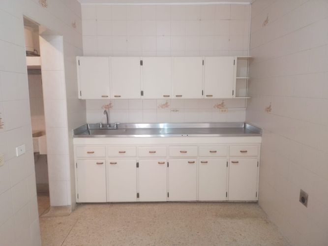 Casa de 4 alcobas en venta en Camino Verde, Envigado, 260 m² · foto 3 de 15