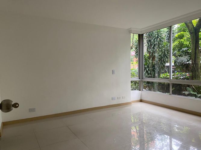 Apartamento de 4 alcobas en venta en El Poblado, Medellín, 162 m² · foto 17 de 20