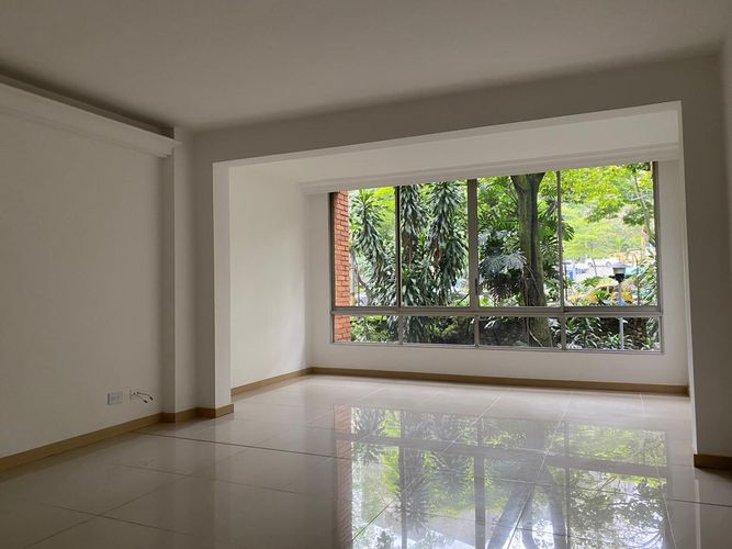 Apartamento de 4 alcobas en venta en El Poblado, Medellín, 162 m² · foto 5 de 20