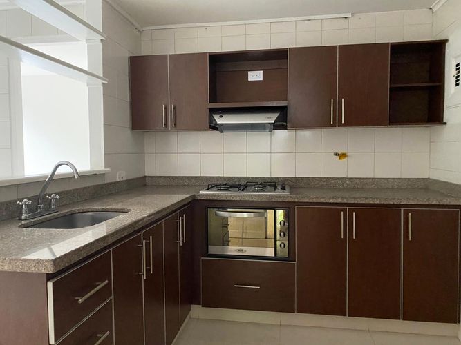 Apartamento de 4 alcobas en venta en El Poblado, Medellín, 162 m² · foto 10 de 20