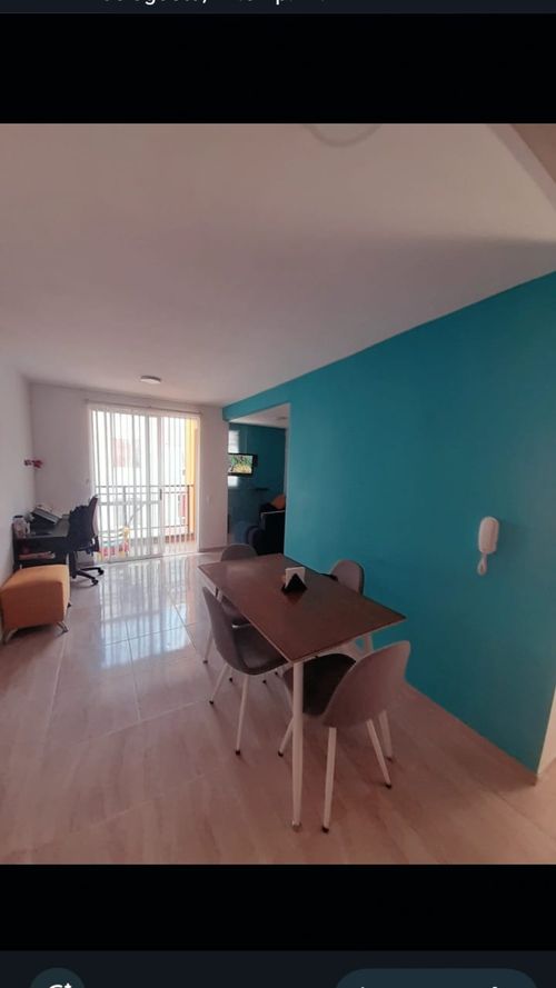 Apartamento de 2 alcobas en venta en El Carmelo, Candelaria, 51 m² · foto 3 de 7