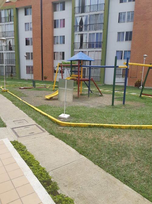 Apartamento de 3 alcobas en venta en Torres De Confandi, Cali, 52 m² · foto 22 de 24