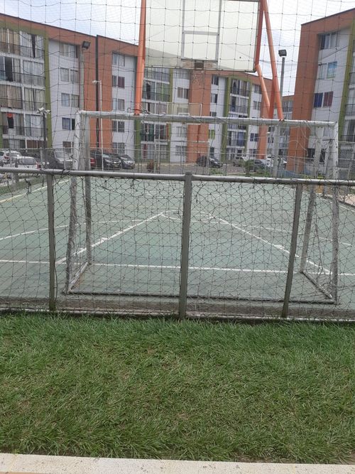 Apartamento de 3 alcobas en venta en Torres De Confandi, Cali, 52 m² · foto 23 de 24