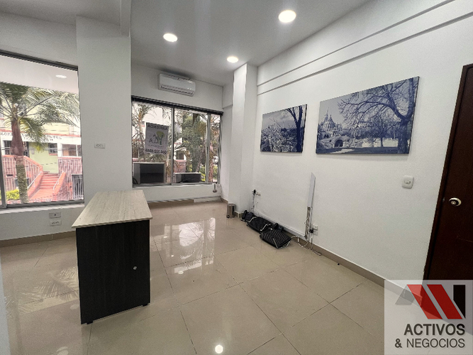 Oficina en venta en La Castellana, Medellín, 137 m² · foto 11 de 24