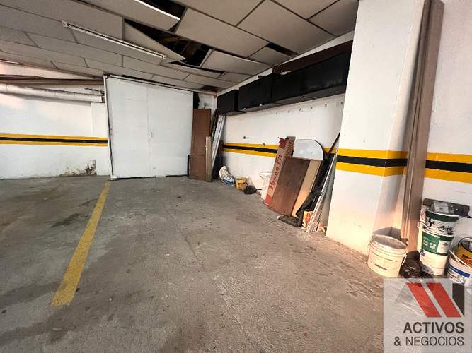 Oficina en venta en La Castellana, Medellín, 137 m² · foto 23 de 24
