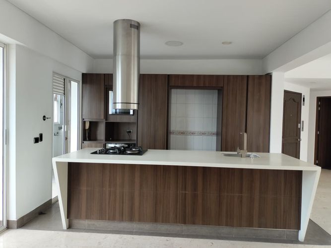 Apartamento de 3 alcobas en arriendo en Transversal Inferior, Medellín, 160 m² · foto 7 de 18