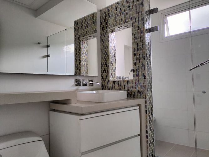 Apartamento de 3 alcobas en arriendo en Transversal Inferior, Medellín, 160 m² · foto 16 de 18