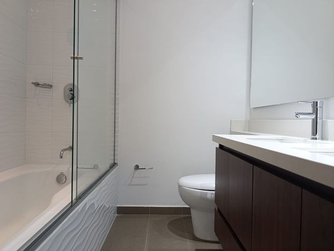 Apartamento de 2 alcobas en arriendo en El Tesoro, Medellín, 110 m² · foto 17 de 19