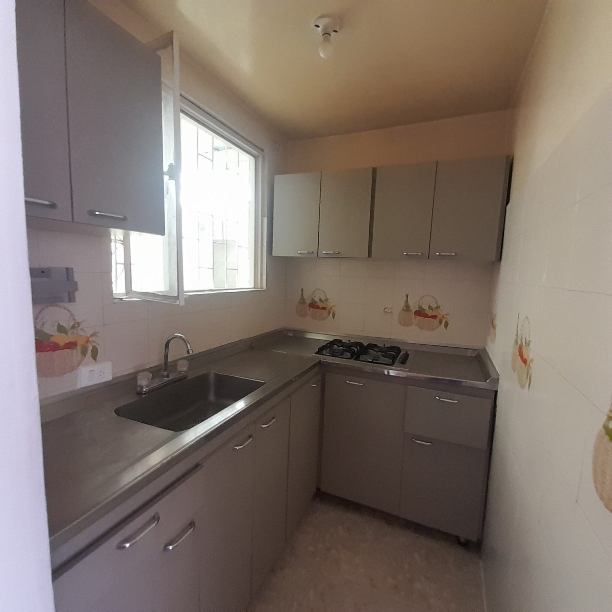 Apartamento en venta en Hipotecho Occidental, Bogotá · foto 6 de 19