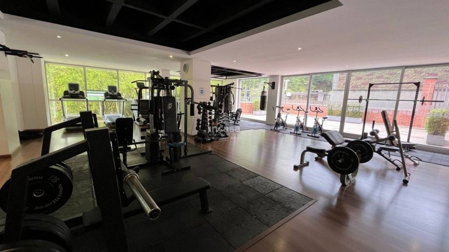 Apartamento de 3 alcobas en venta en Cristales, Cali, 185 m² · foto 21 de 24