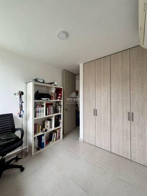 Apartamento de 3 alcobas en venta en Santa Isabel, Cali, 95 m² · foto 9 de 18